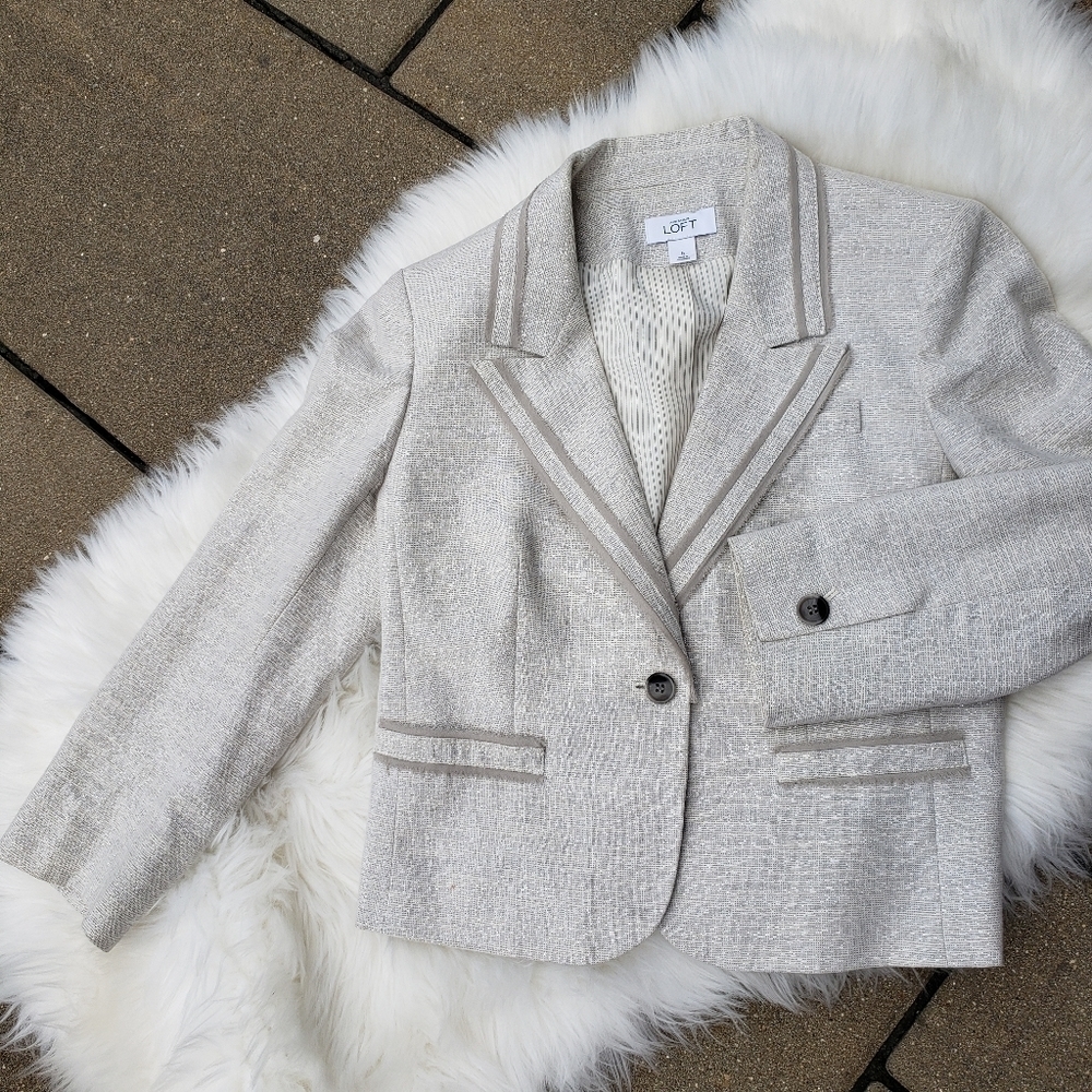 Ann Taylor LOFT 1-Button Long Sleeves Blazer sz 6